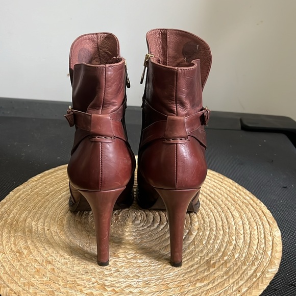 Pedro Miralles 1959 Leather Disstress Color Tone Burgundy Ankle Booties Size 40 - Picture 11 of 15